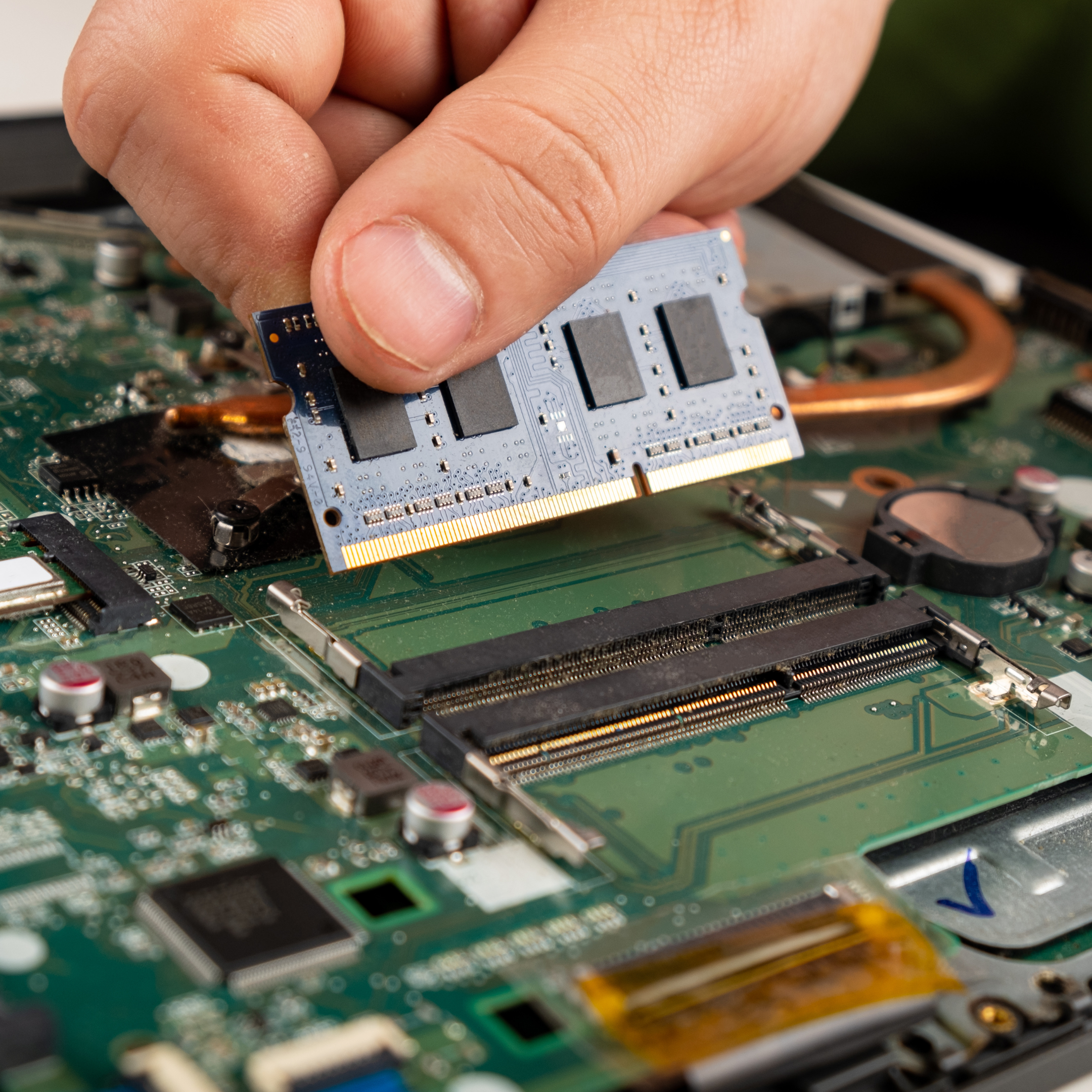 Ram Laptop 4GB Có Đủ Dùng Cho Nhu Cầu Cơ Bản?