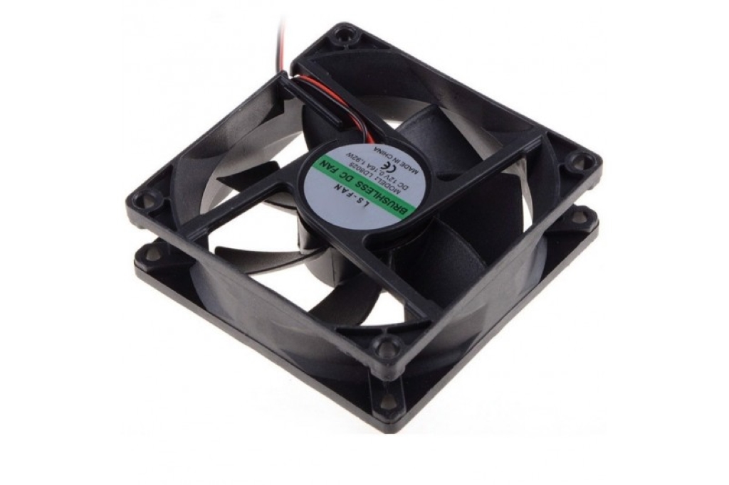 Fan 8cm – Giải Pháp Tản Nhiệt Nhỏ Gọn Mạnh Mẽ Cho PC