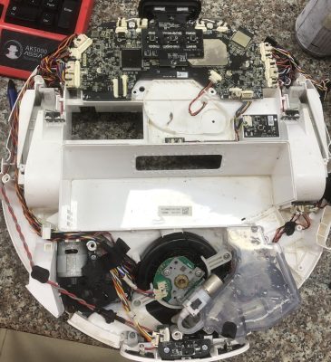 Sửa robot hút bụi vô nước