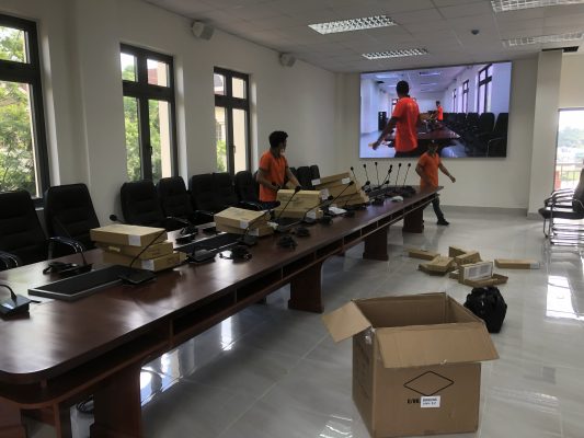 Thi công phòng họp Đà Lạt