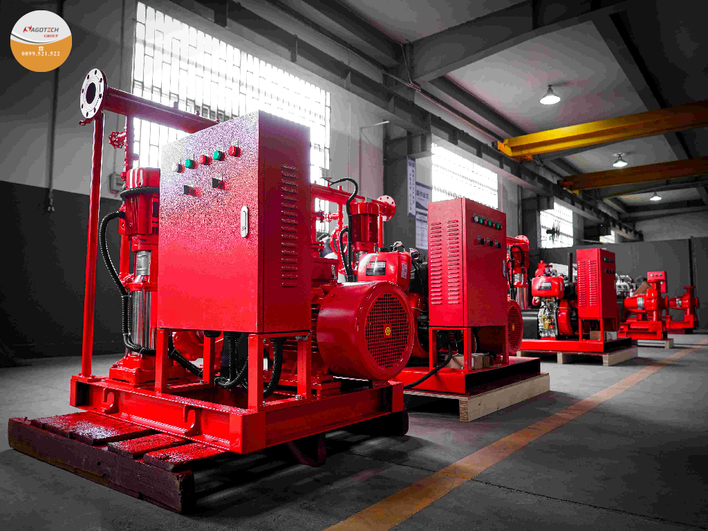 Trong nhiều công trình, máy bơm diesel thường được bố trí làm bơm chính hoặc bơm dự phòng, đảm bảo hệ thống luôn sẵn sàng hoạt động trong mọi tình huống khẩn cấp.